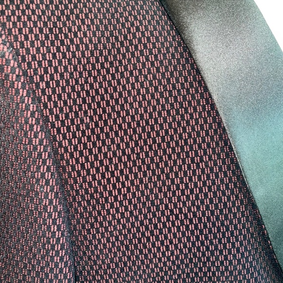 SOUL of LONDON Black and Deep Ruby Red Tux/Dinner Jacket - Picture 3 of 10